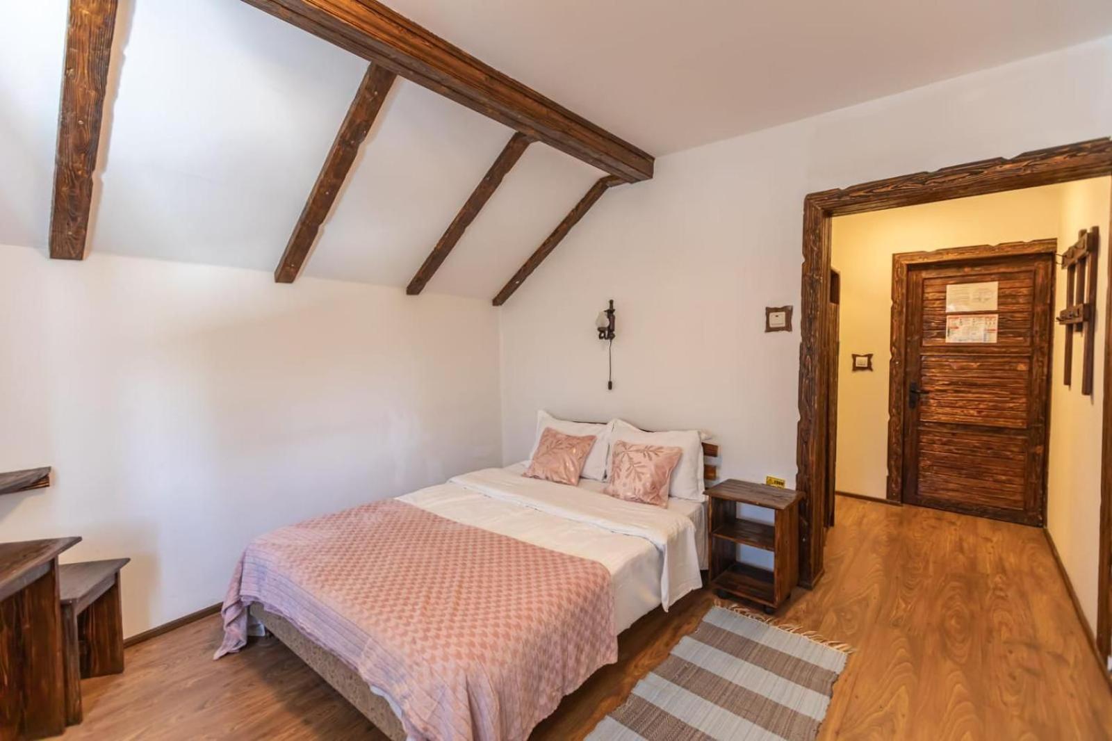 Casa Valasoaia Сэчеле Экстерьер фото