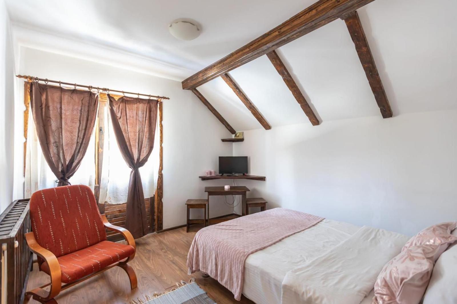 Casa Valasoaia Сэчеле Экстерьер фото